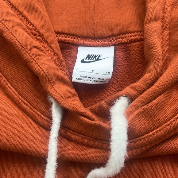 Nike cropped hoodie - Picture 2 of 3